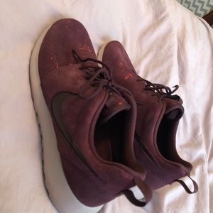 Limited Edition Nike Roshe